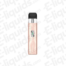 Vaporesso XROS 4 Mini Pod Kit in stylish design showcasing advanced vaping technology for enhanced flavor.